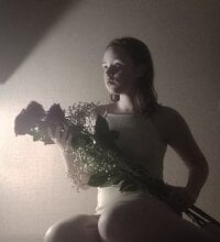 Ullalaw_'s webcam live show