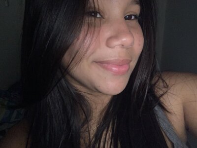 _laura_x from stripchat