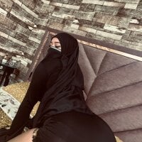 Aisha_Bakir's Offline Chat Room