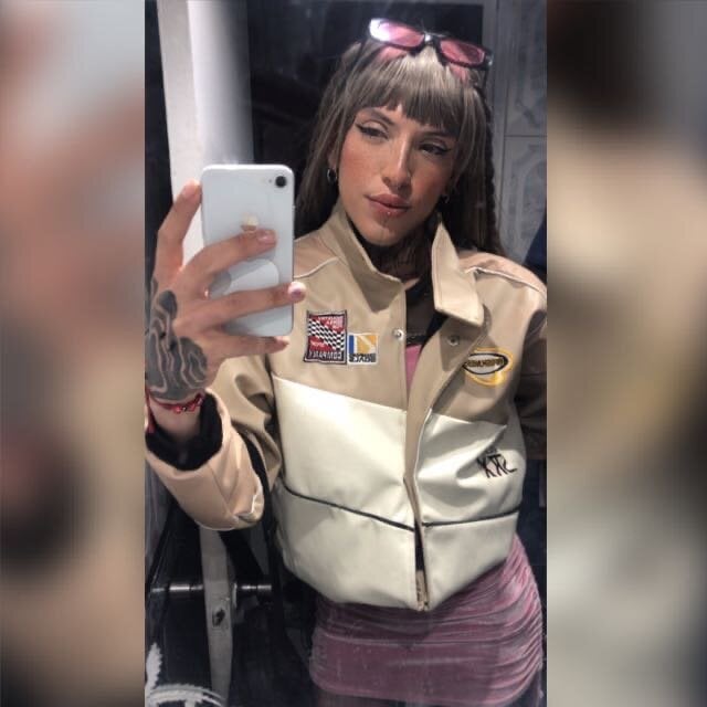 Live sex webcam photo for charlotbelucci_ #290231844