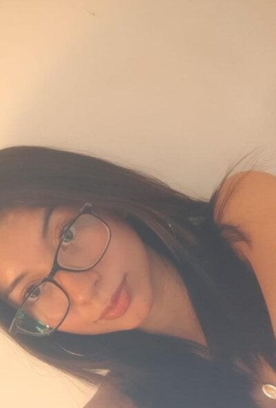 cloelambert from stripchat