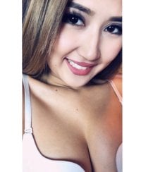 cute_lilly1's Offline Chat Room