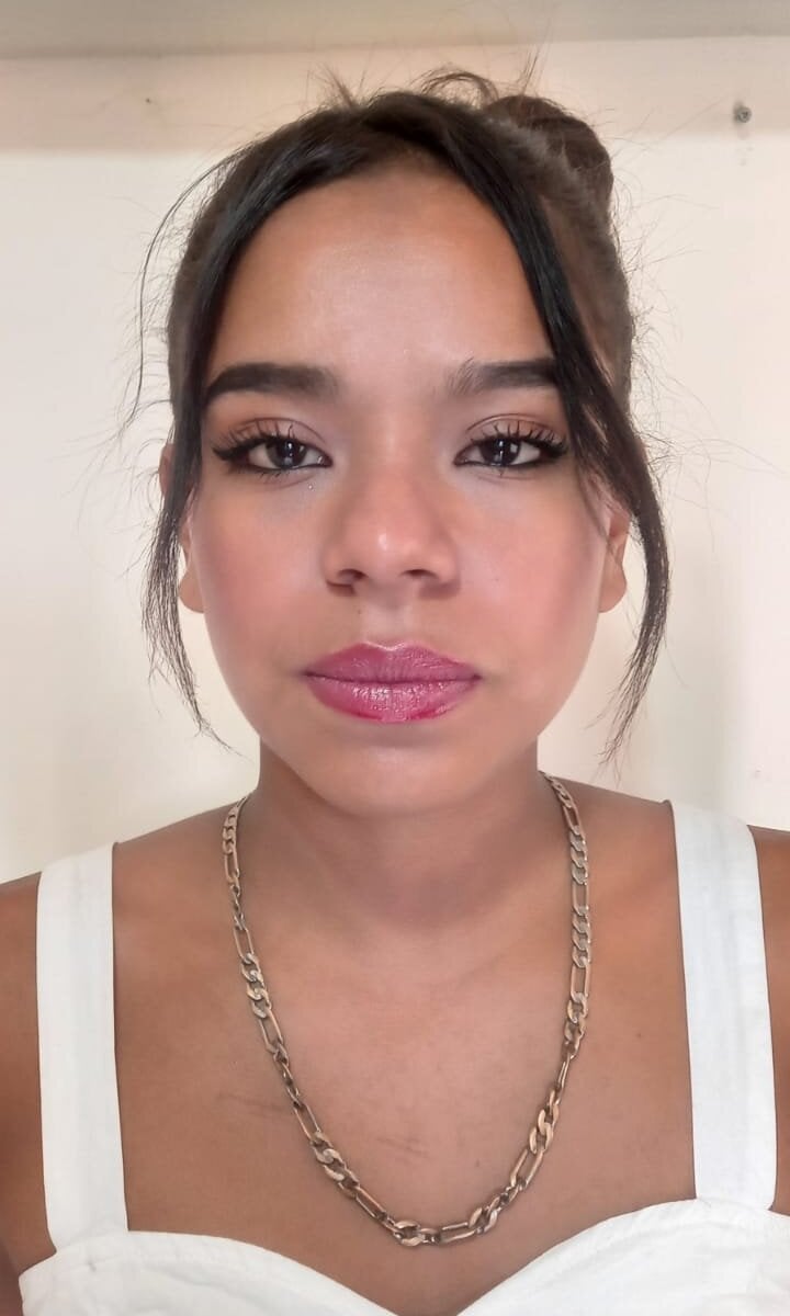 khloe-flower profile