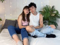 MichelleAndTerry's Offline Chat Room