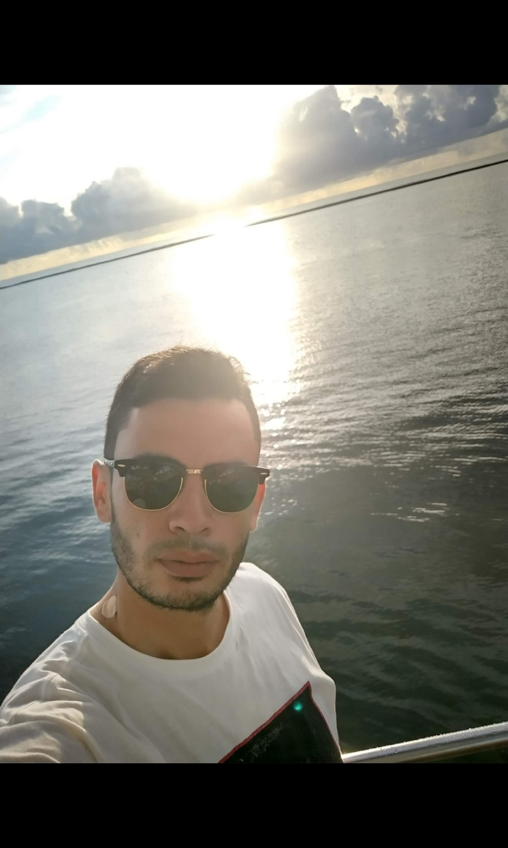 jamal19b from stripchat