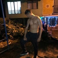 bastianwatson10's webcam live show