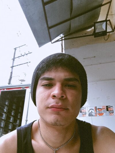 edi_22 from stripchat