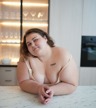 Curvy_Jane