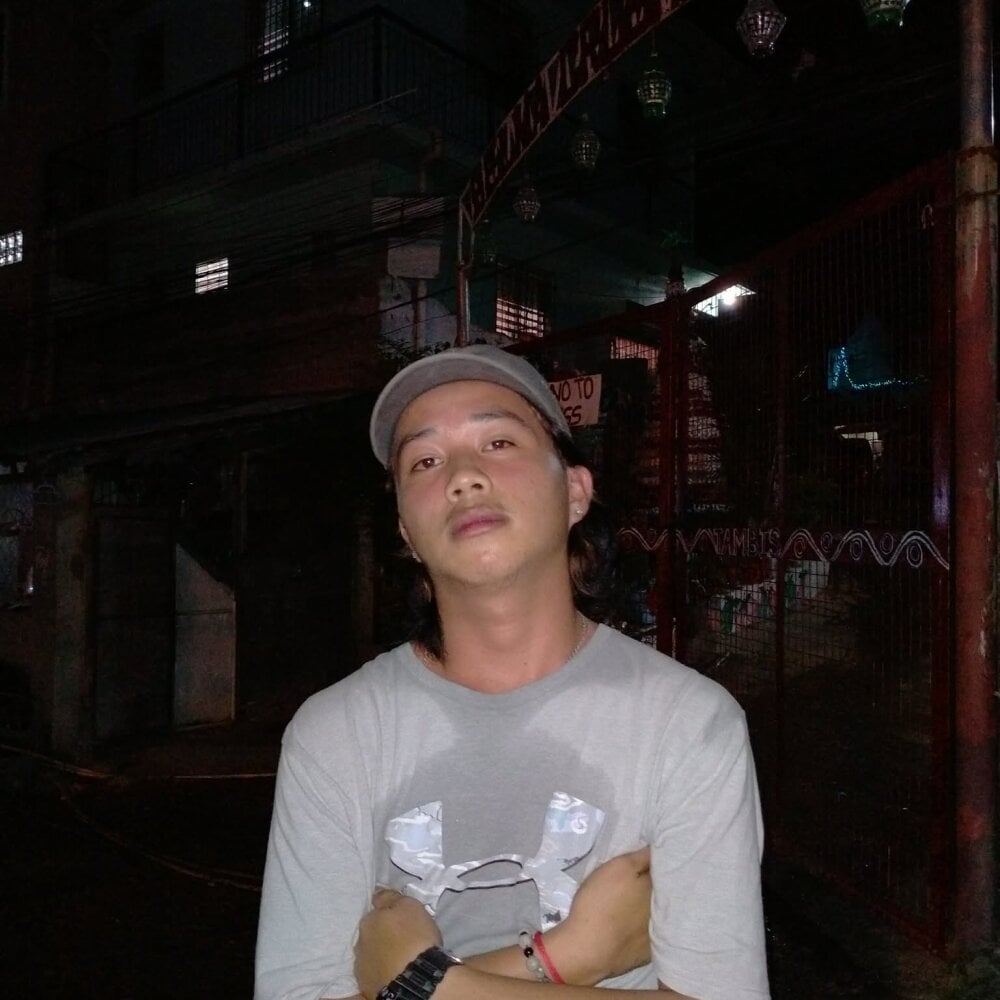 Chatroom XXX hors ligne de xirbxirb@xh