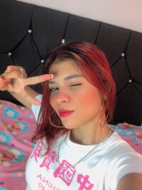Lilycooper01's Offline XXX Chat