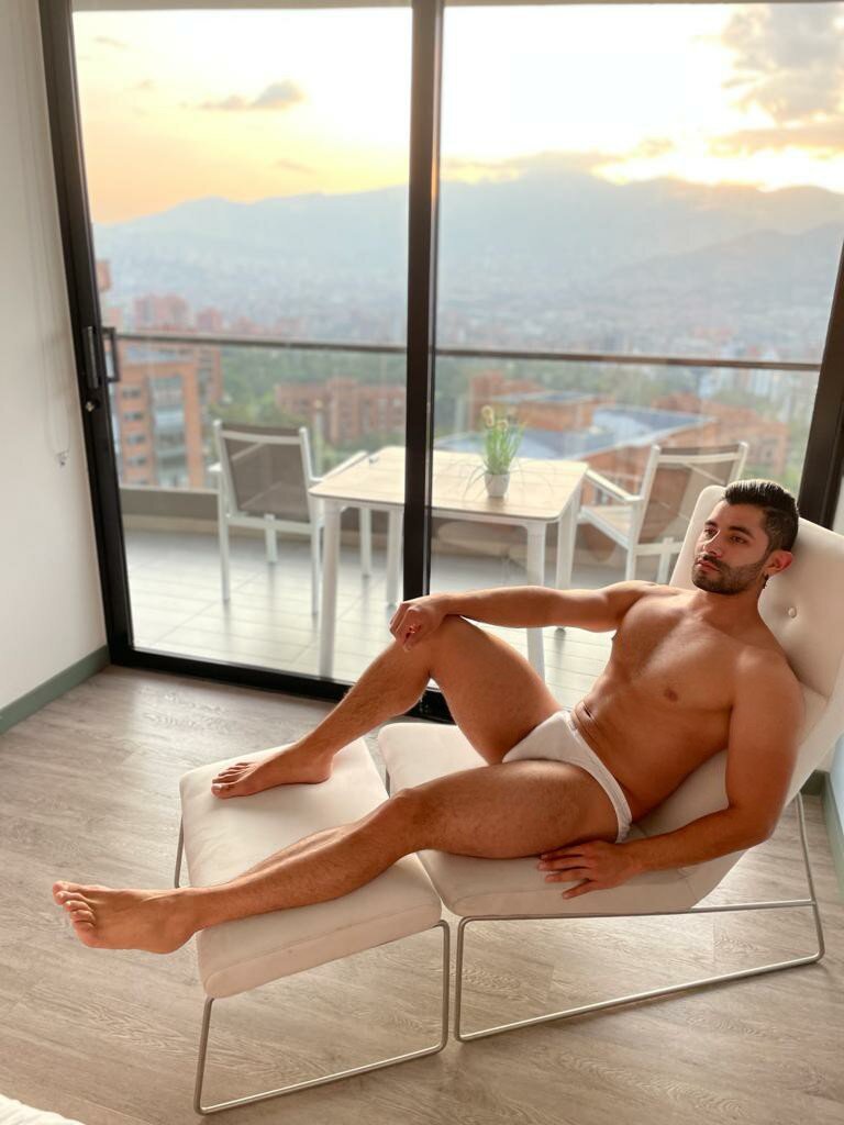 Robert_stud_sinner