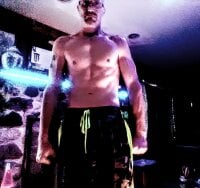 Mrhungwell138 Webcam Model Profile