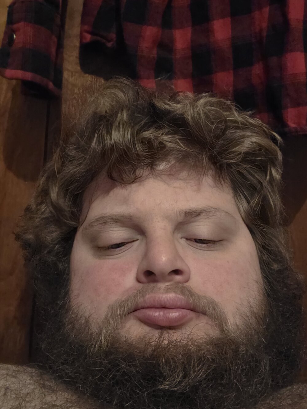 Dcthornhill24's Offline XXX Chat