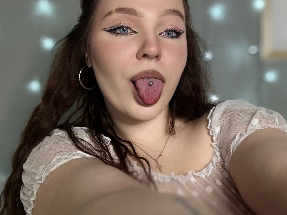 Naomi_B1ack profile