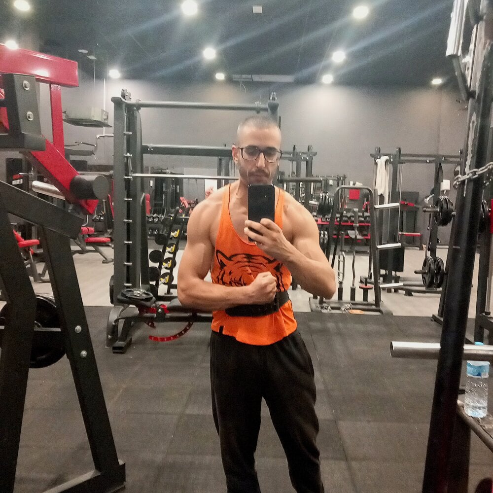 Top_fit89 profile