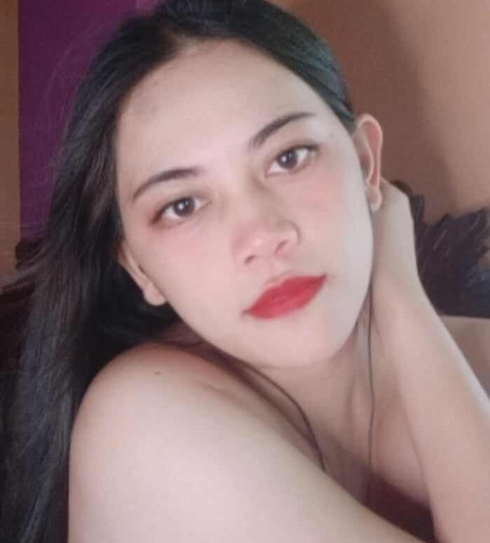 Live sex webcam photo for Sweet_kim23xx #289952985