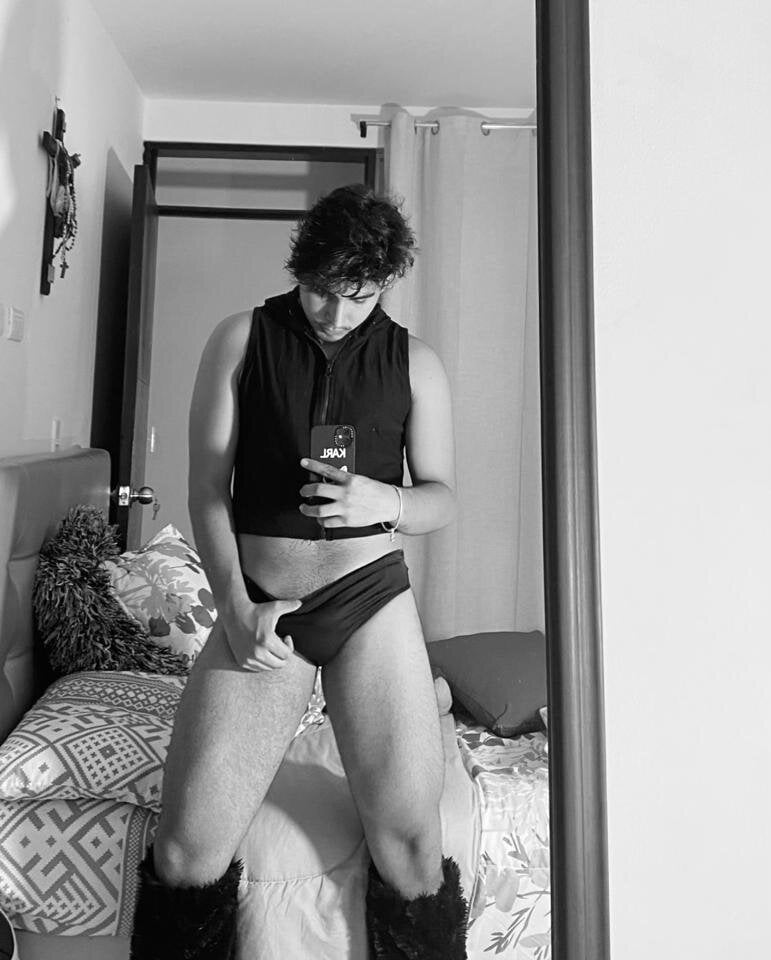 DustinCoxx profile