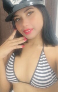 girlshot_18's Offline XXX Chat