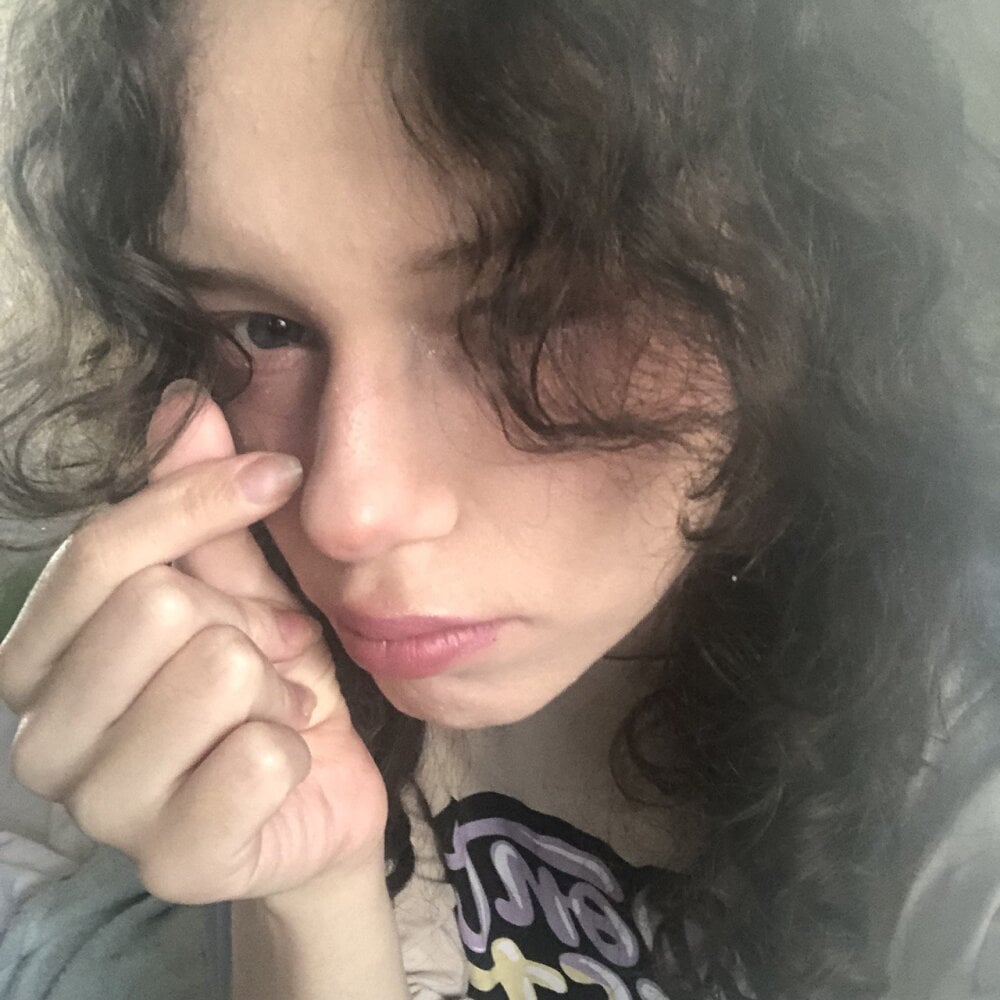 AislyGallant profile