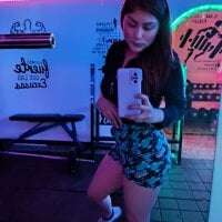 Madelinerusso_23 오프라인 채팅방
