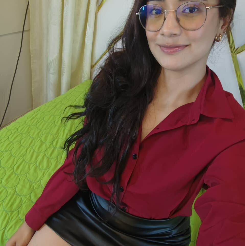 onaircams.com ariadna_wells livesex profile in free-cities-of-essos cams