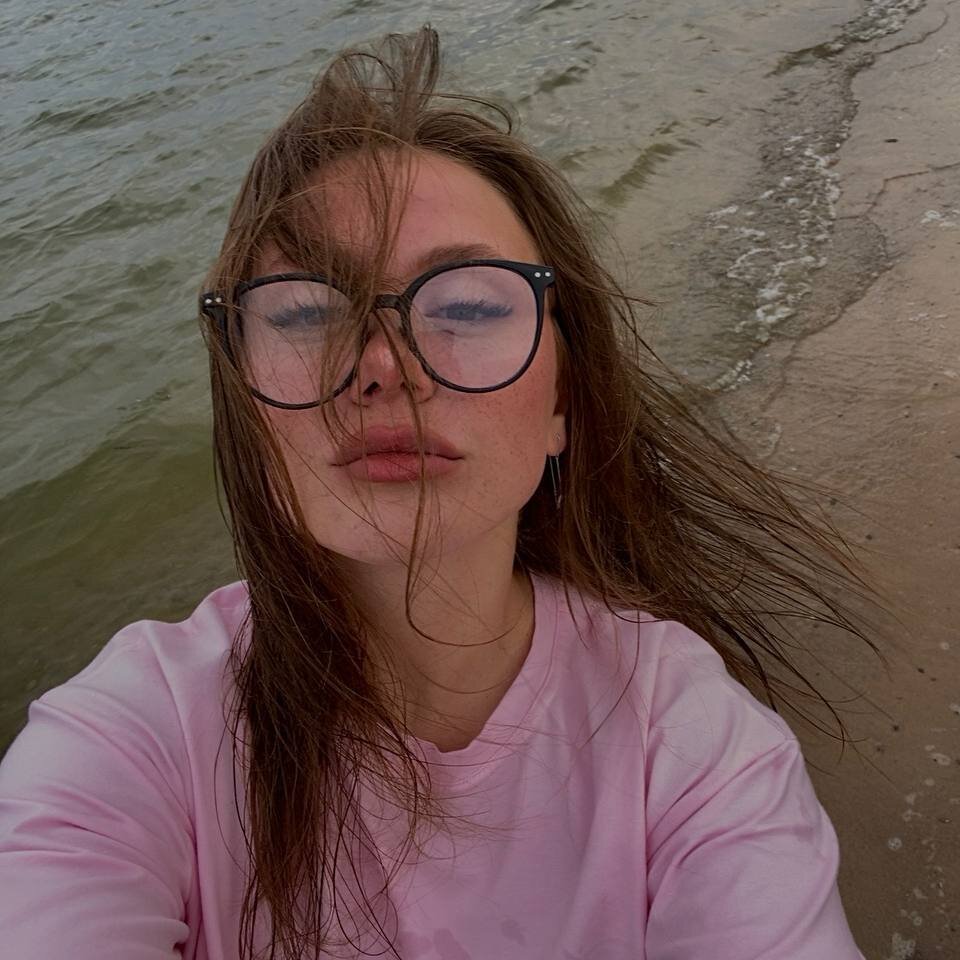 SunnivaFinch profile