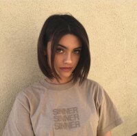 Sara_Rey18's Offline XXX Chat