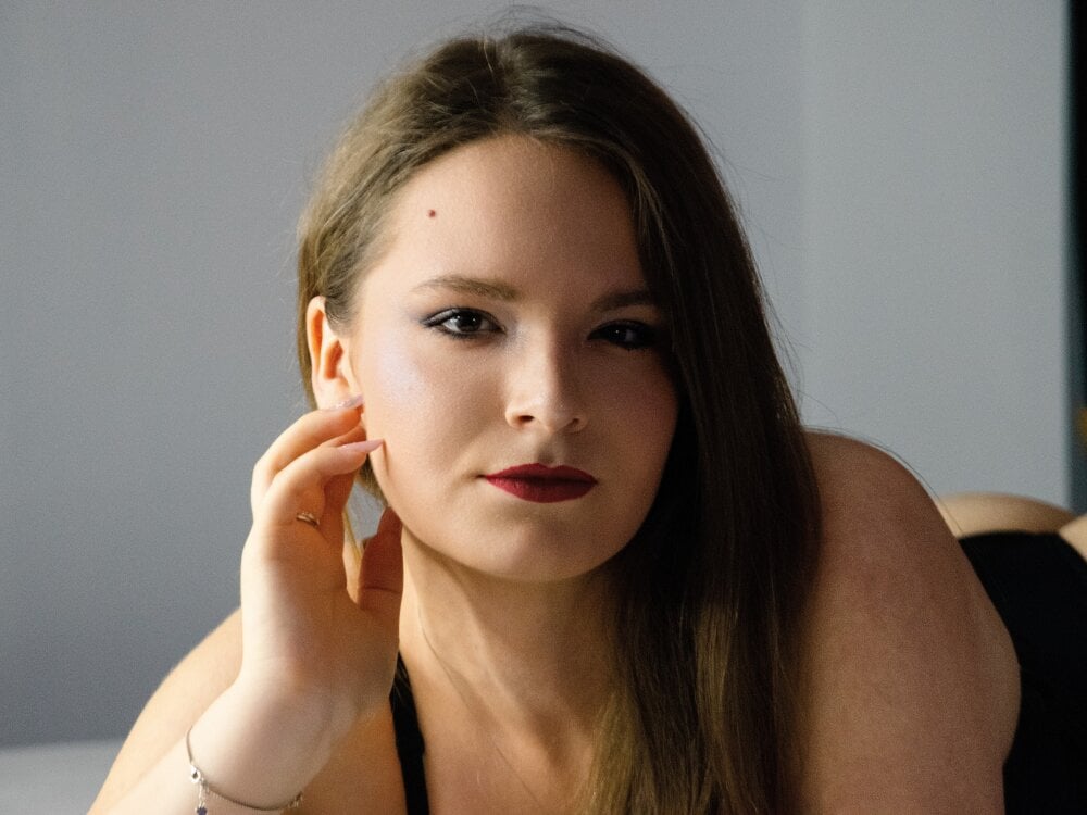 teensynn from stripchat
