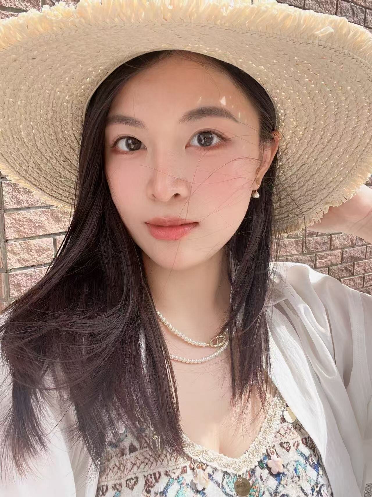 Luna-lucky