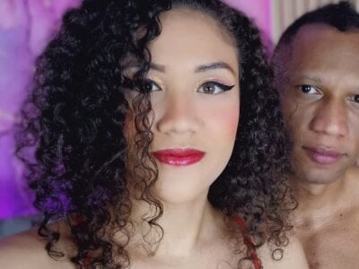 Mike_ruby1 Couple Eroticdance Webcam Strip