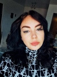 JewelJugz's webcam live show