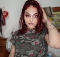 strawberrr's Offline Chat Room