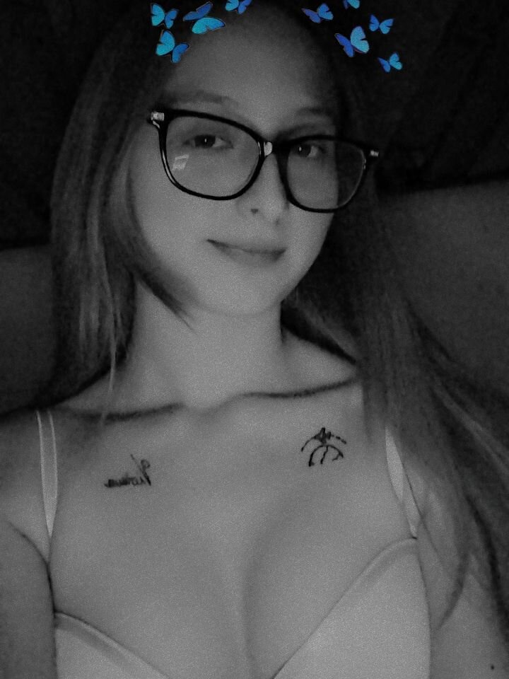 Alix_queen1 😕 live nude stream