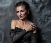 CarolinFleur's Offline Chat Room