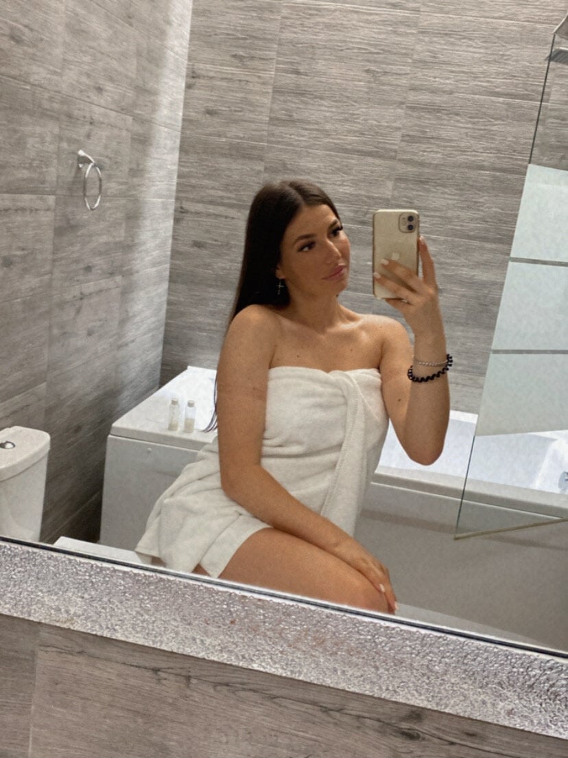 Aiza_Loves profile