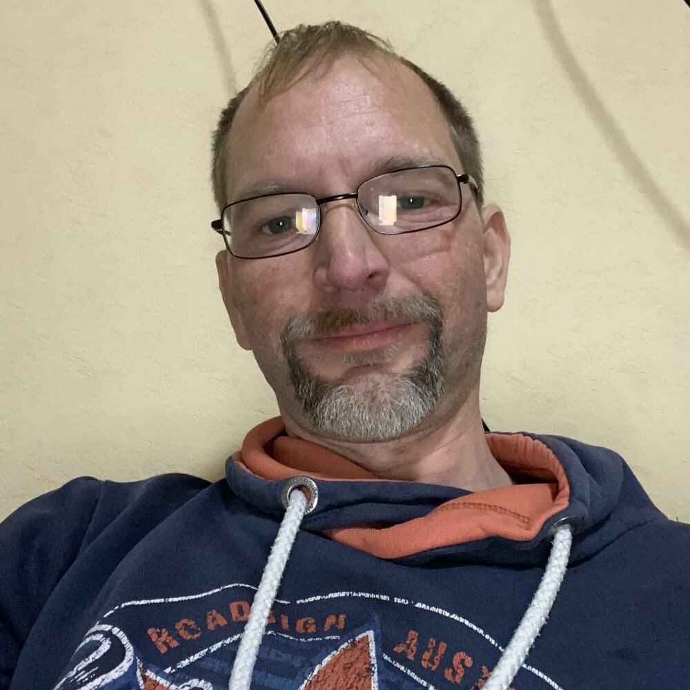 scarfacezero from stripchat