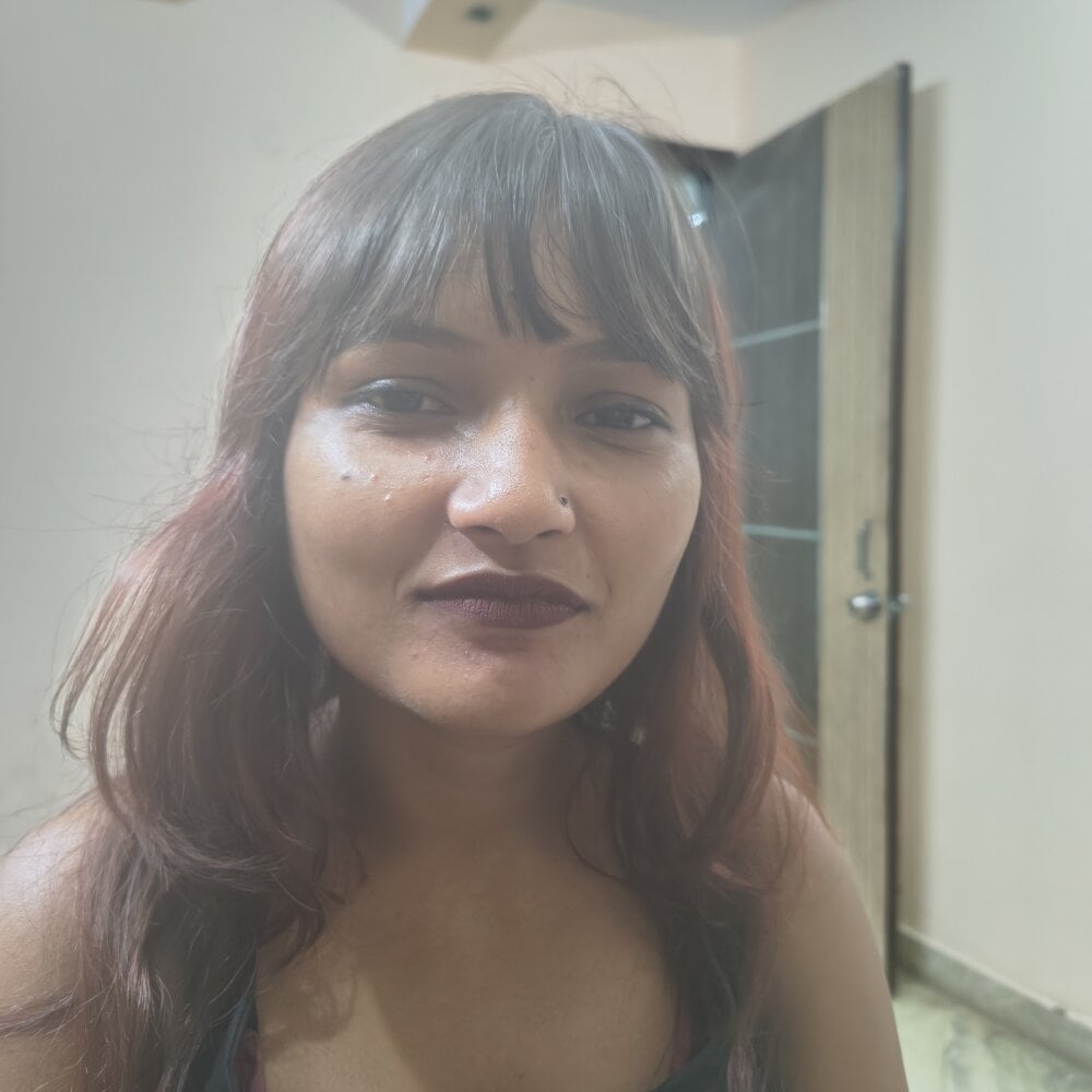chatnmate.com lusty_naina livesex profile in in cams