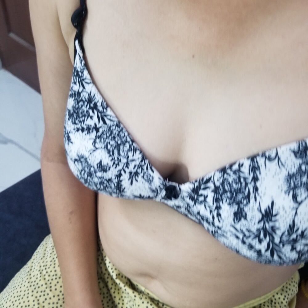 jasleens from stripchat