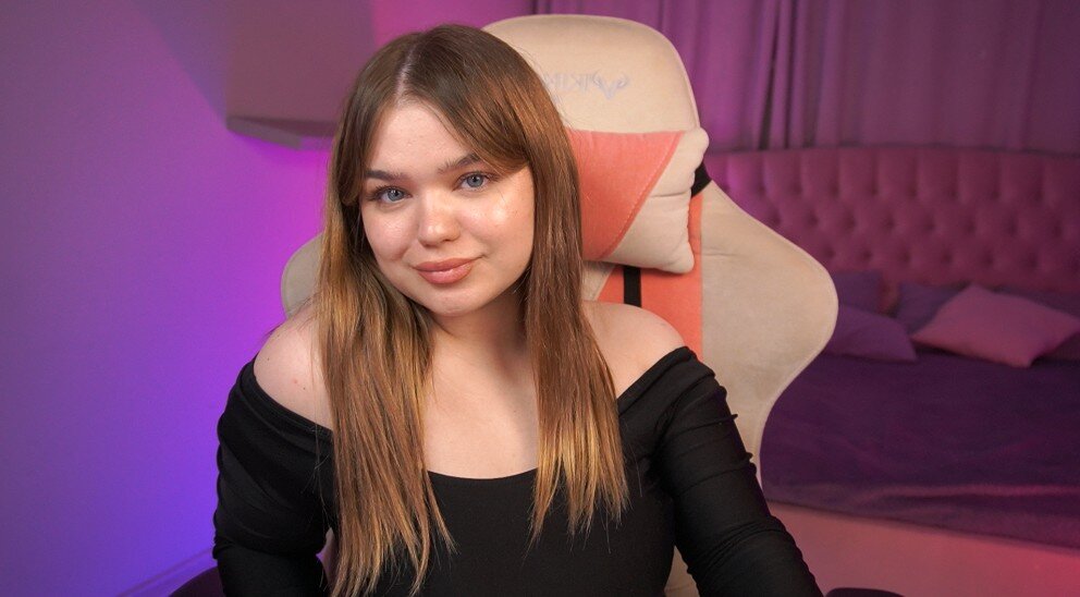 LunaHawkins
