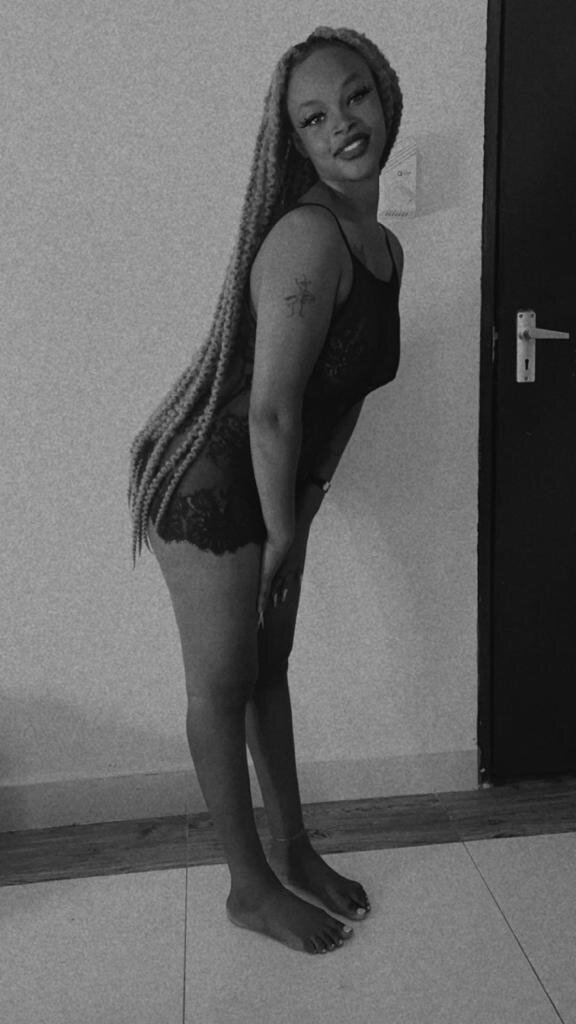 sexy_cardella