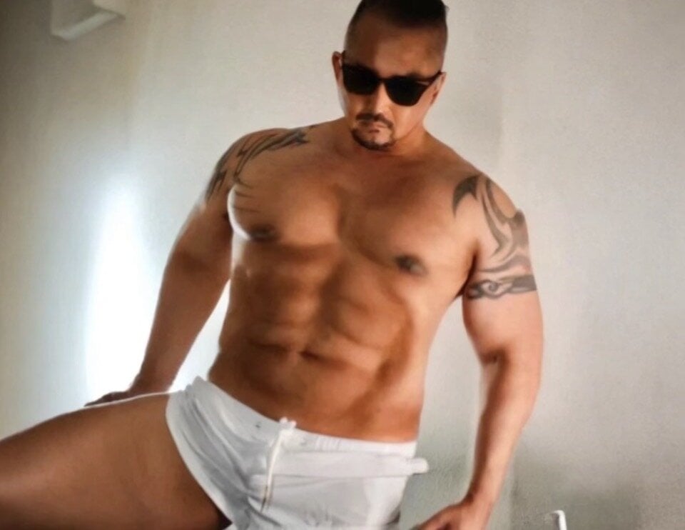 kentojp: офлайн-секс-чат