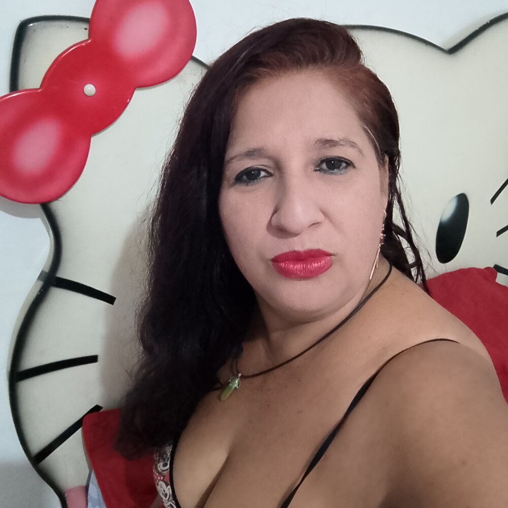 Live sex webcam photo for susany-02 #289968776