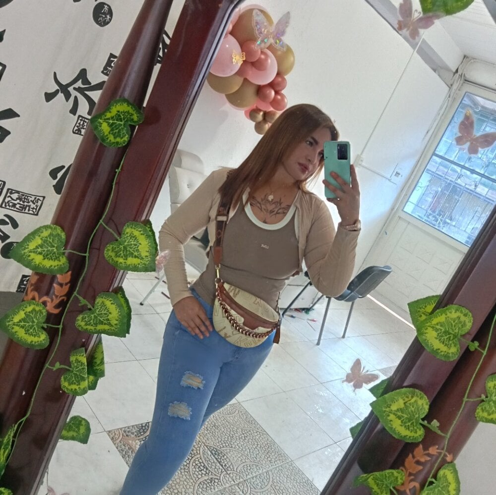 stripchat emma_jhonsx