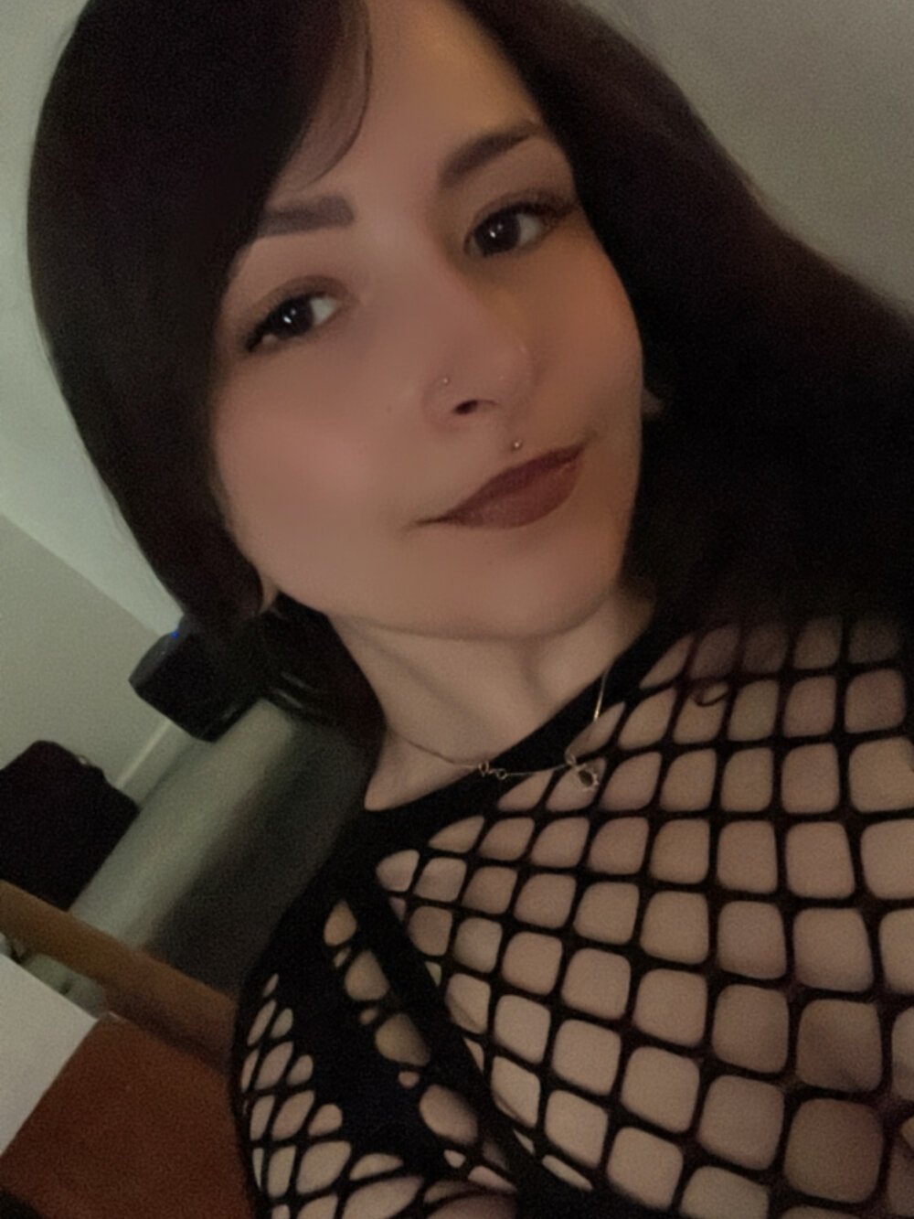 LusciousLiLi's Offline XXX Chat