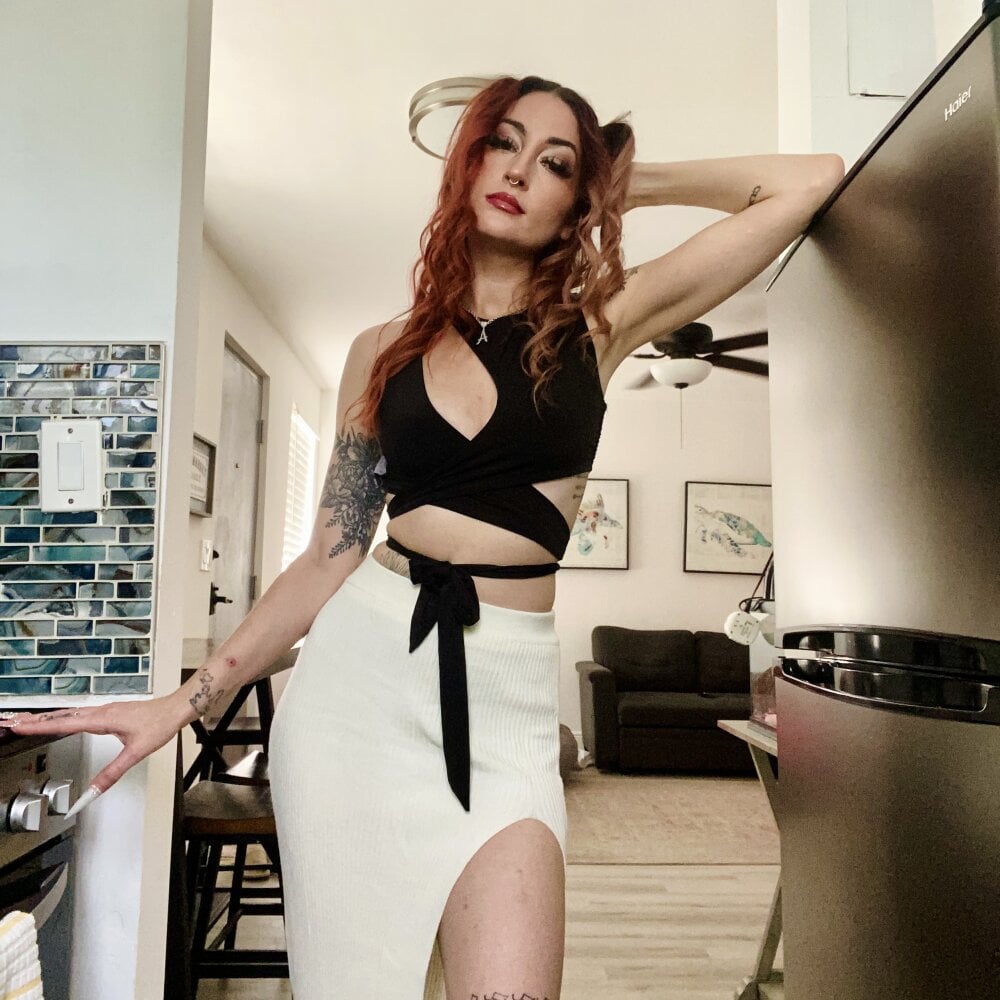 IvyyRosee88 profile