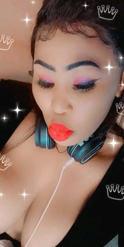 KINKYTEE20