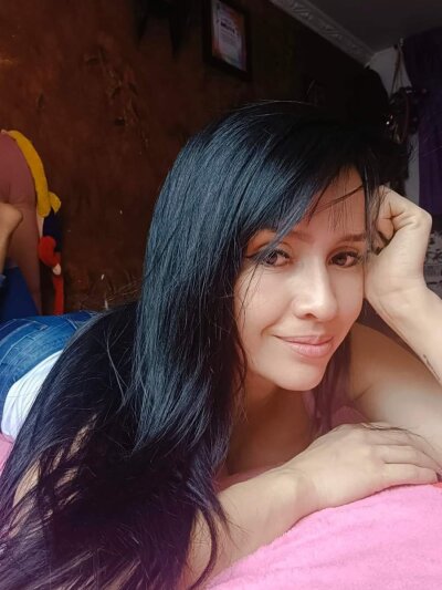 cristal_hilton_ 🔊 nude webcam chat