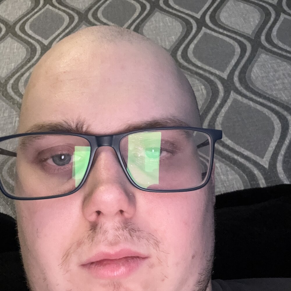 J0rdan6405i6's Offline XXX Chat