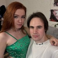 _fantastico__'s Offline Chat Room