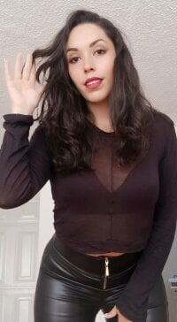 LolaSavage95's webcam live show